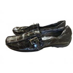 Meucci Size 7M Croc-Embossed Leather Loafers